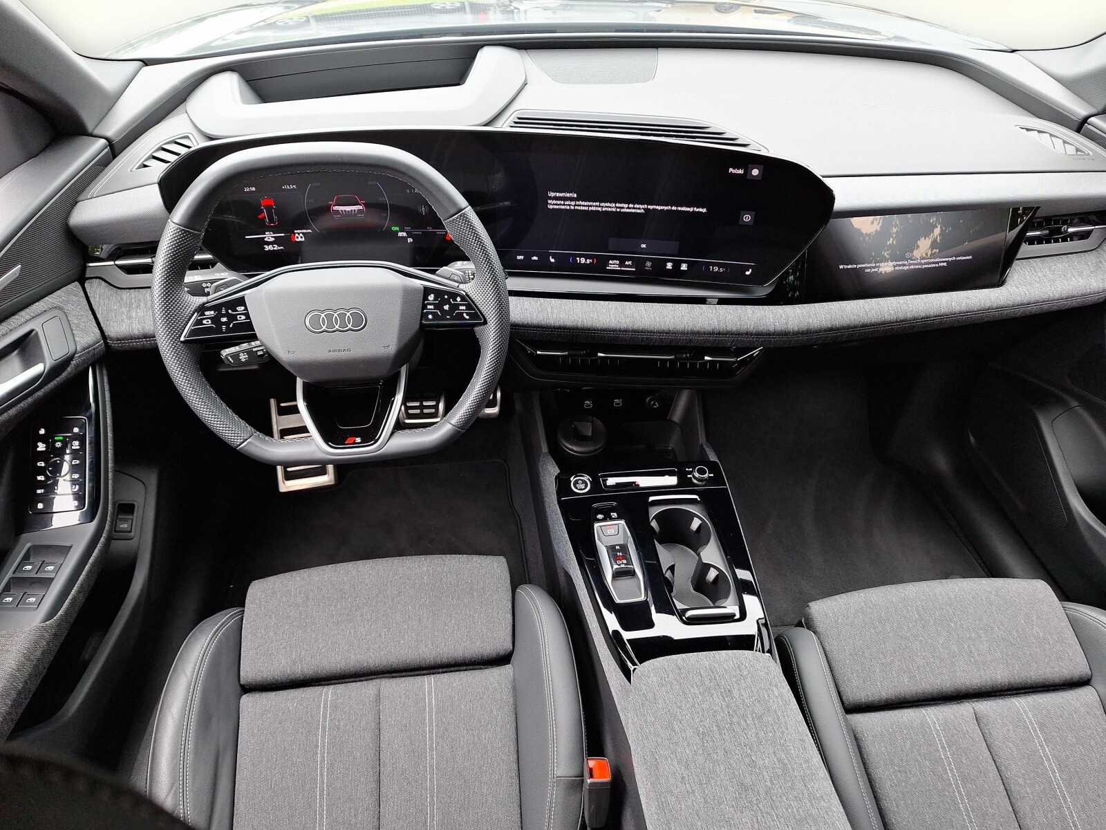 Audi Q6 e-tron
