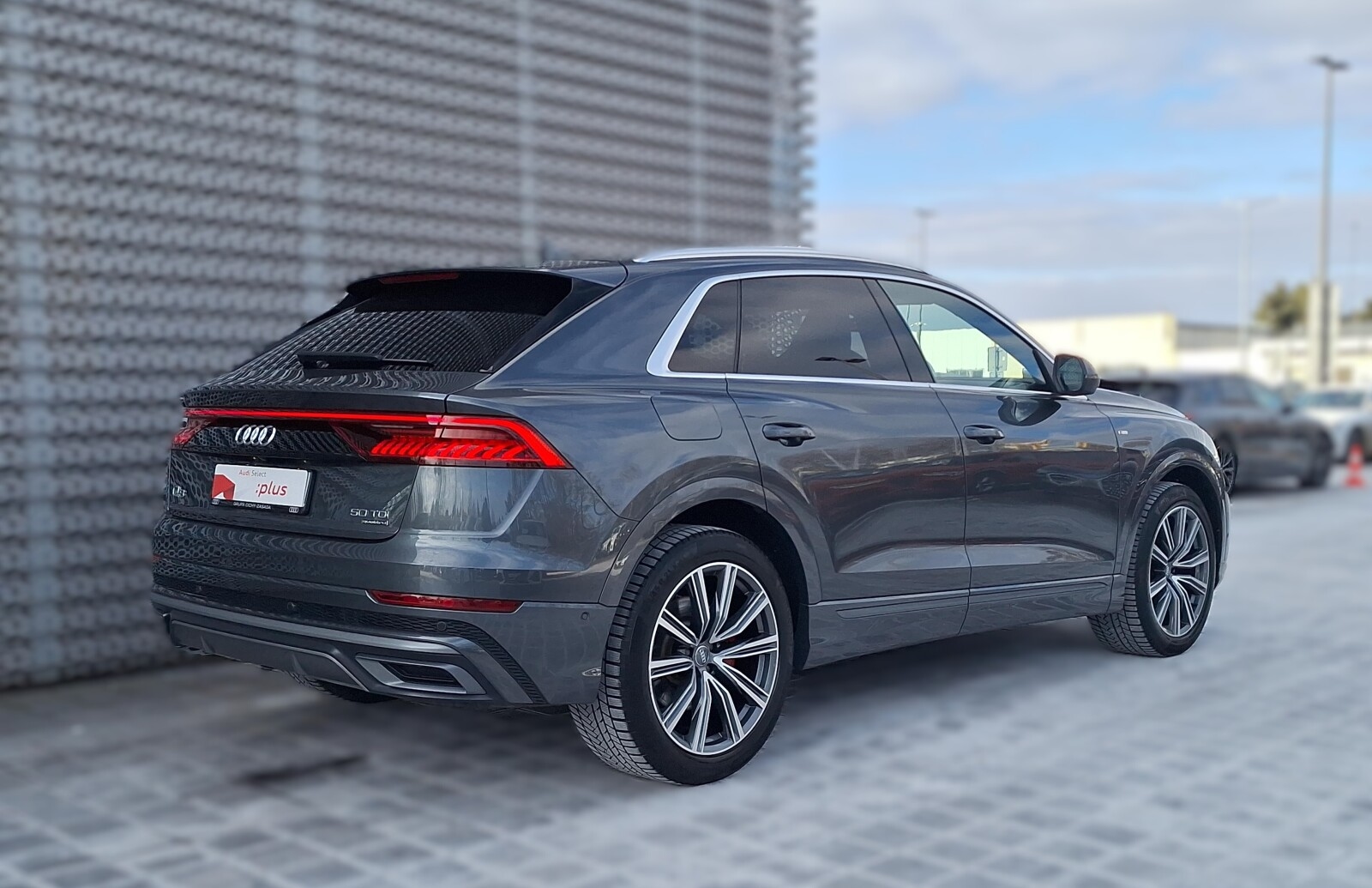 Audi Q8