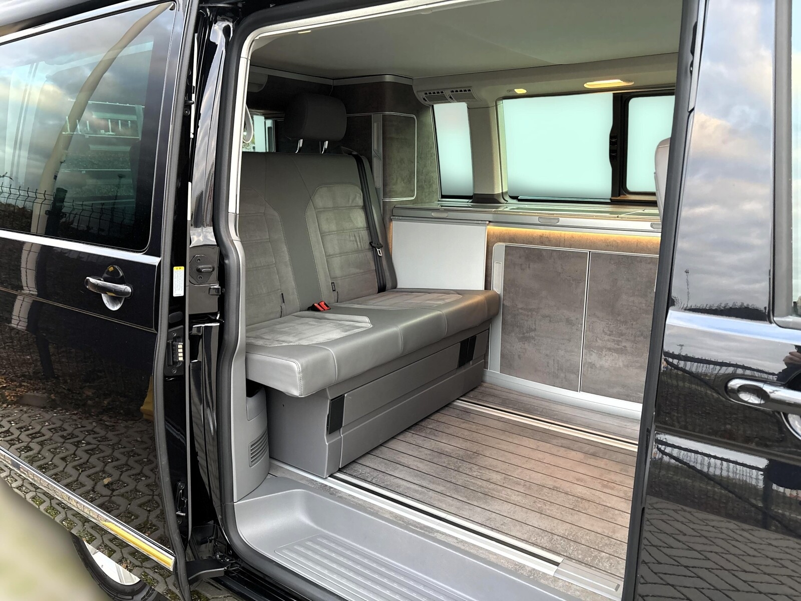 Volkswagen California