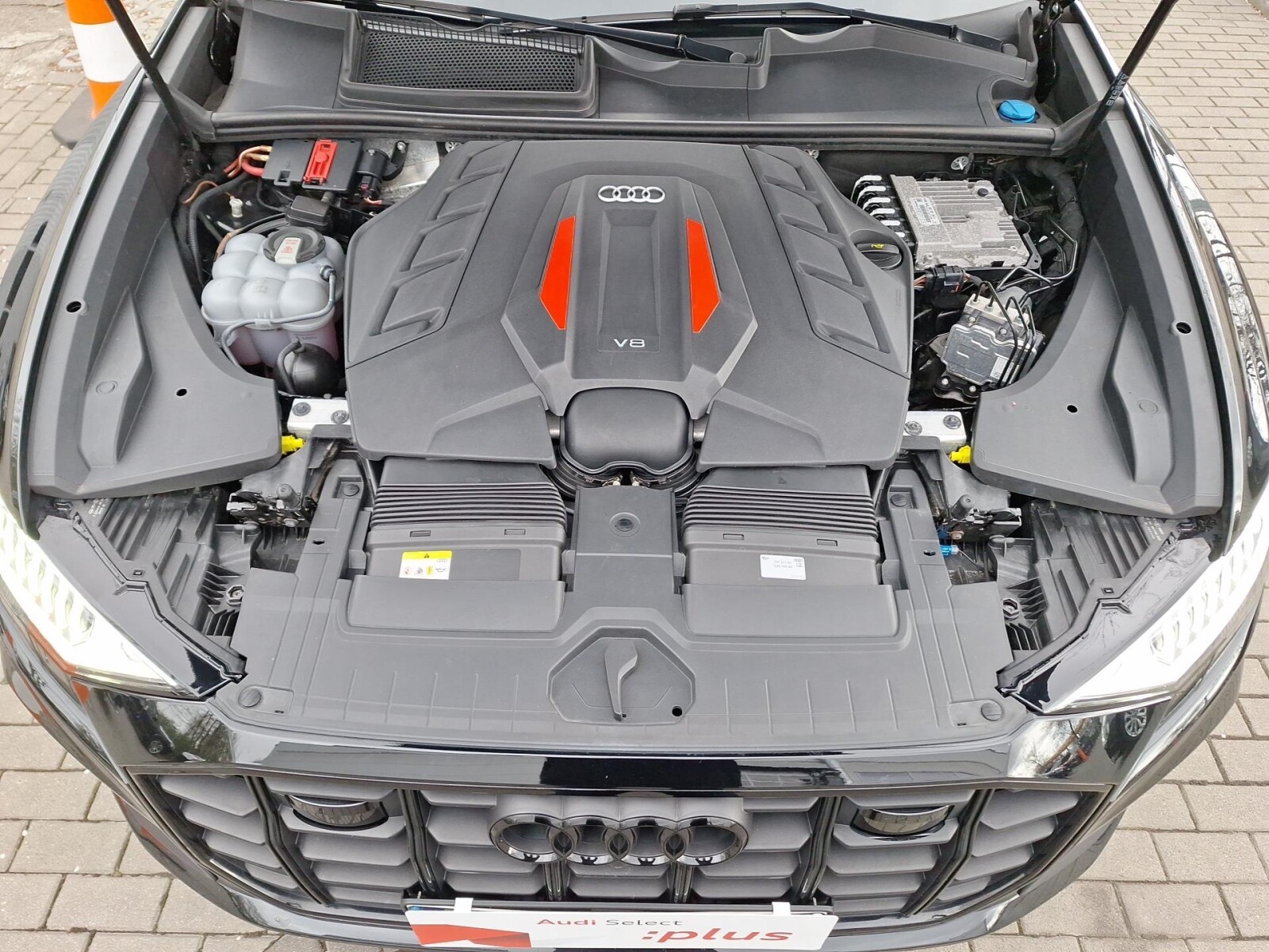 Audi SQ8