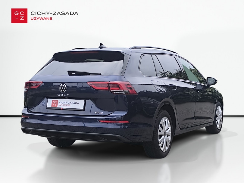 Volkswagen Golf 2021