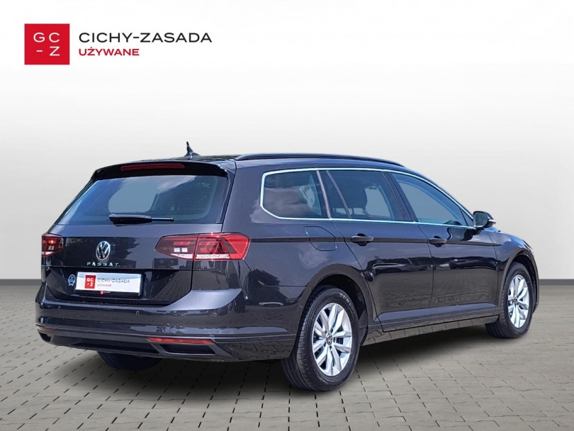 Volkswagen Passat 2021