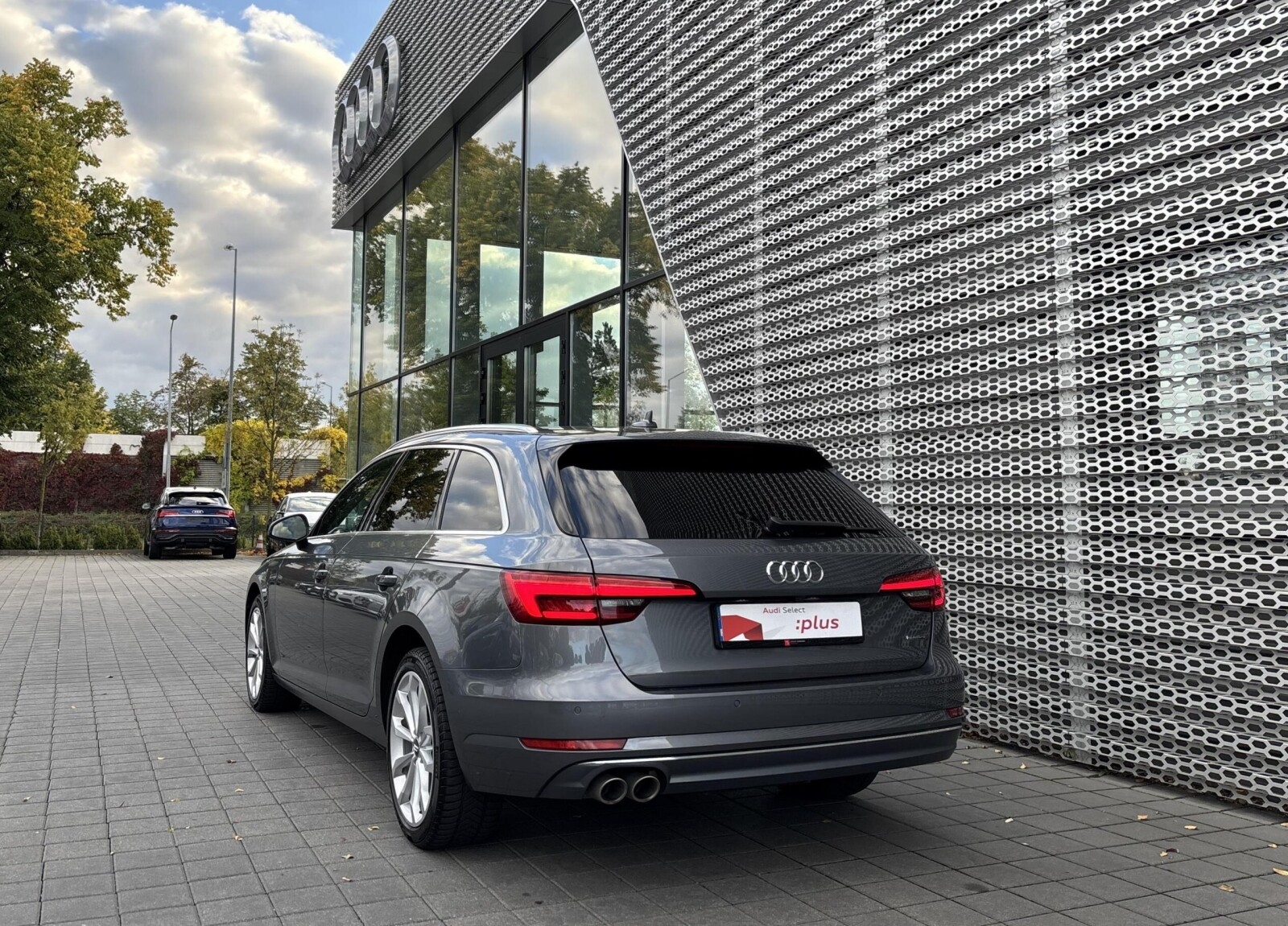 Audi A4