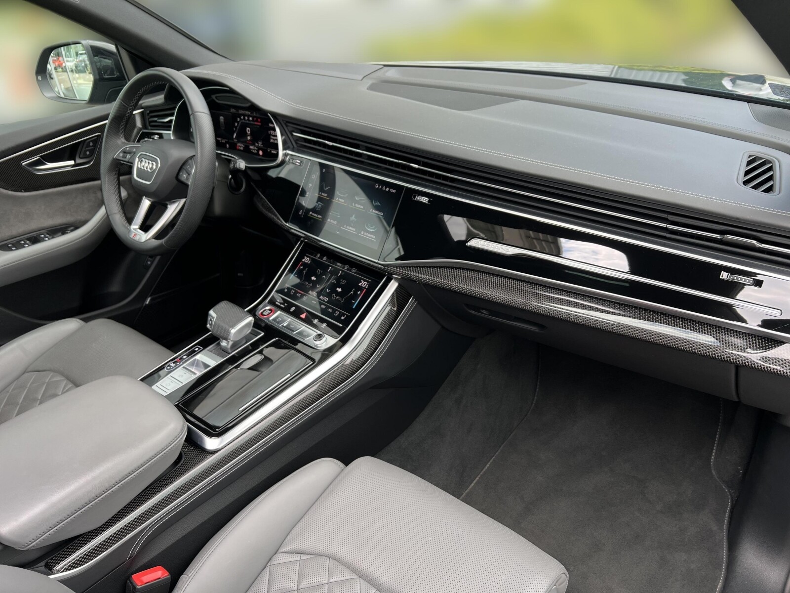 Audi SQ8