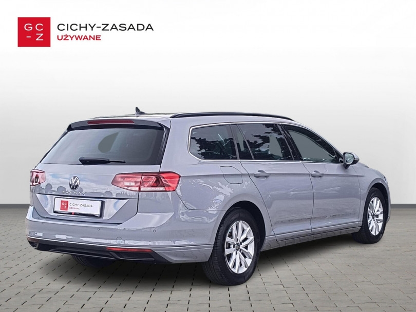 Volkswagen Passat 2022