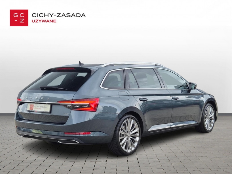 Škoda Superb 2021
