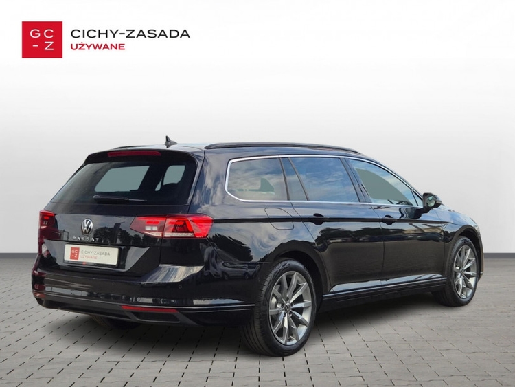 Volkswagen Passat 2022