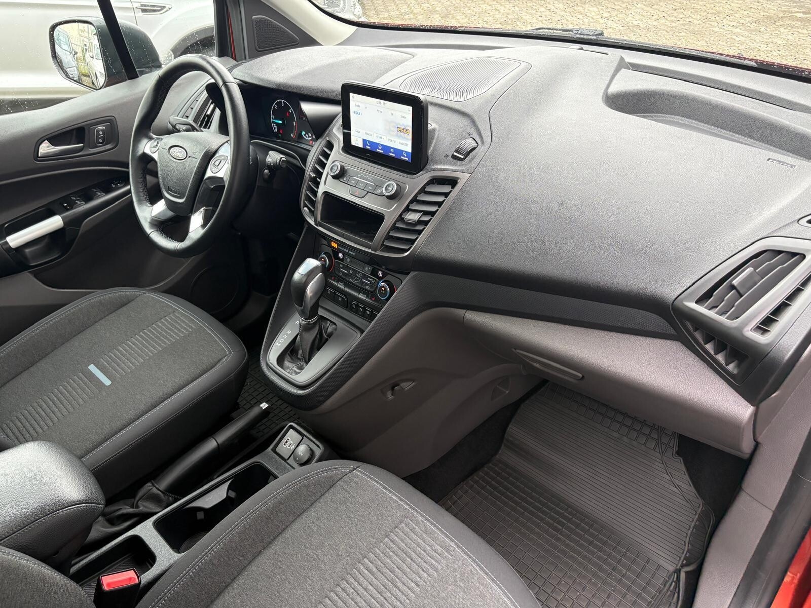 Ford Grand Tourneo Connect