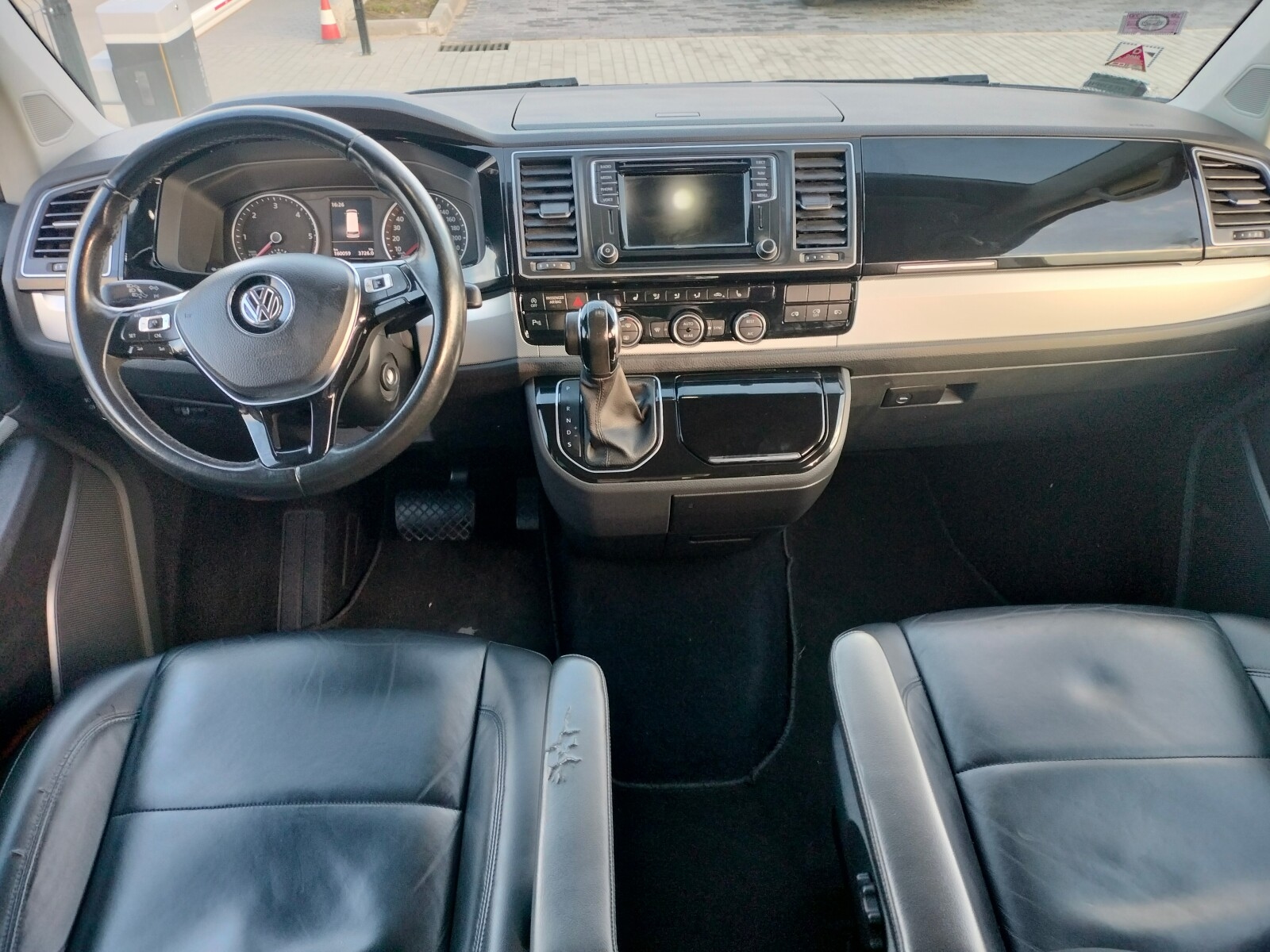 Volkswagen Caravelle