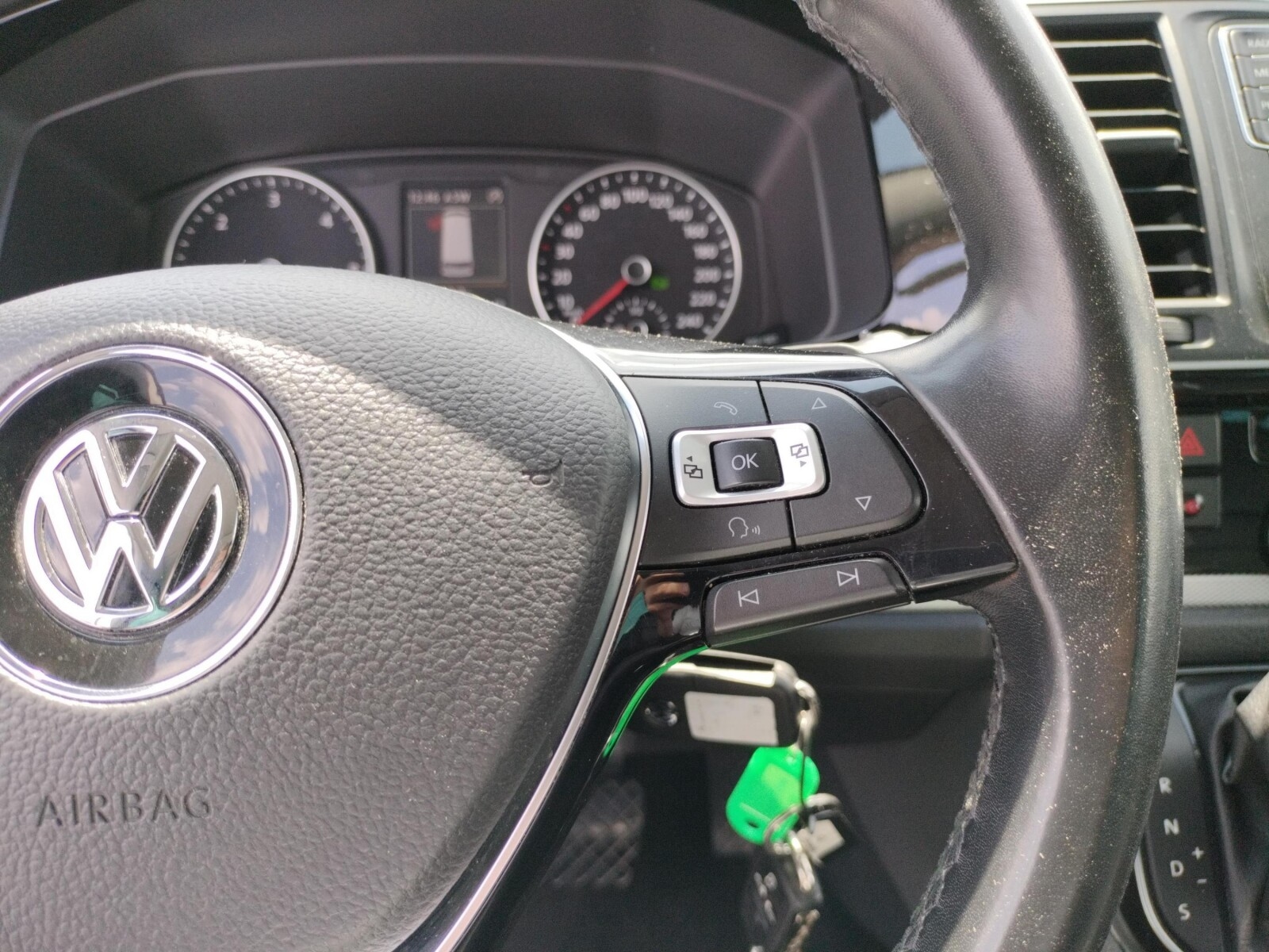 Volkswagen Caravelle