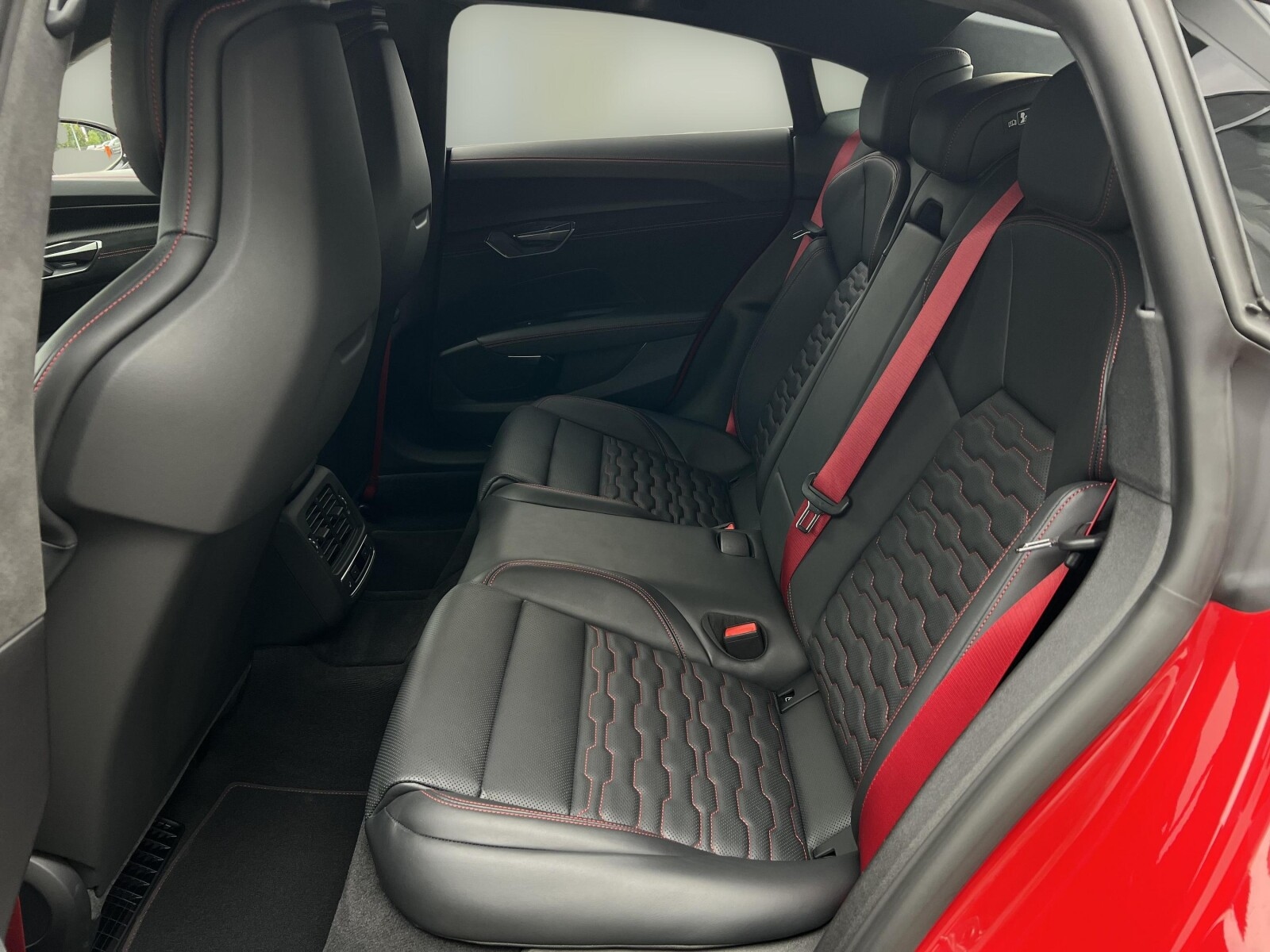 Audi RS e-tron GT