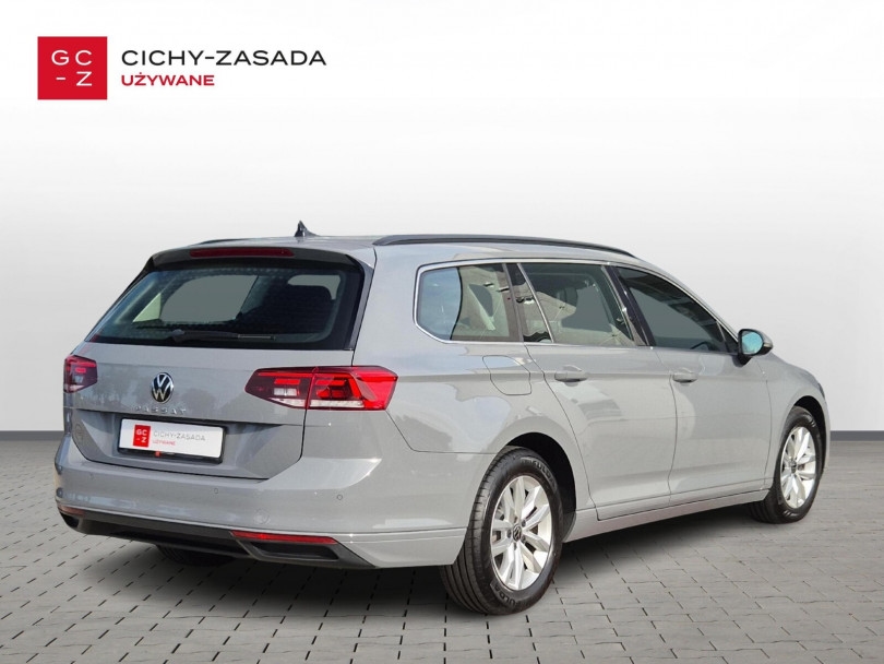 Volkswagen Passat 2022