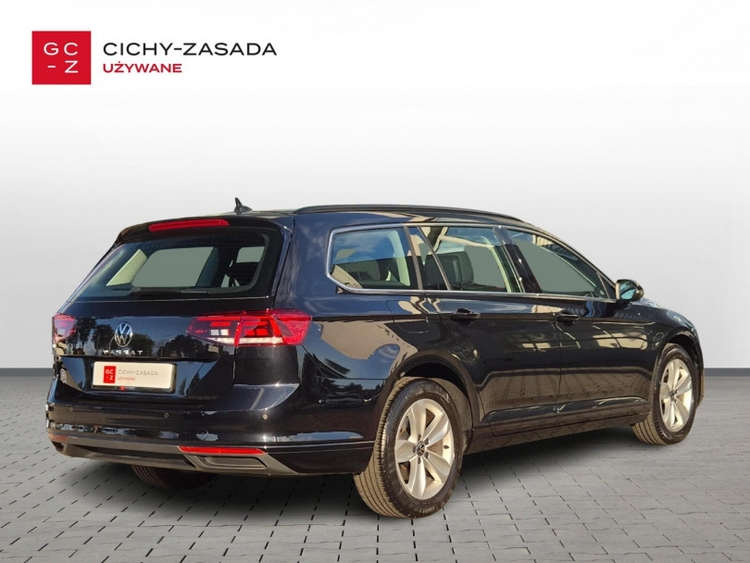 Volkswagen Passat 2022