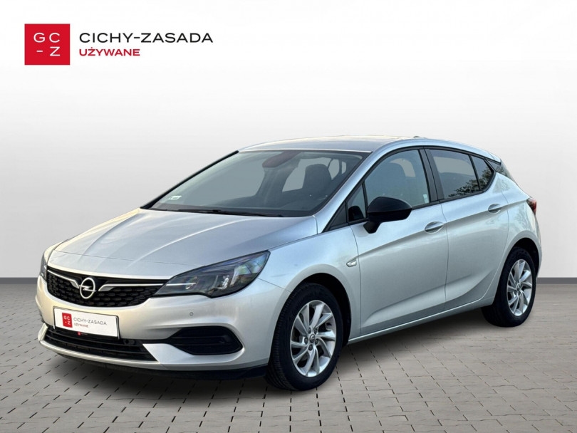 Opel Astra 2021