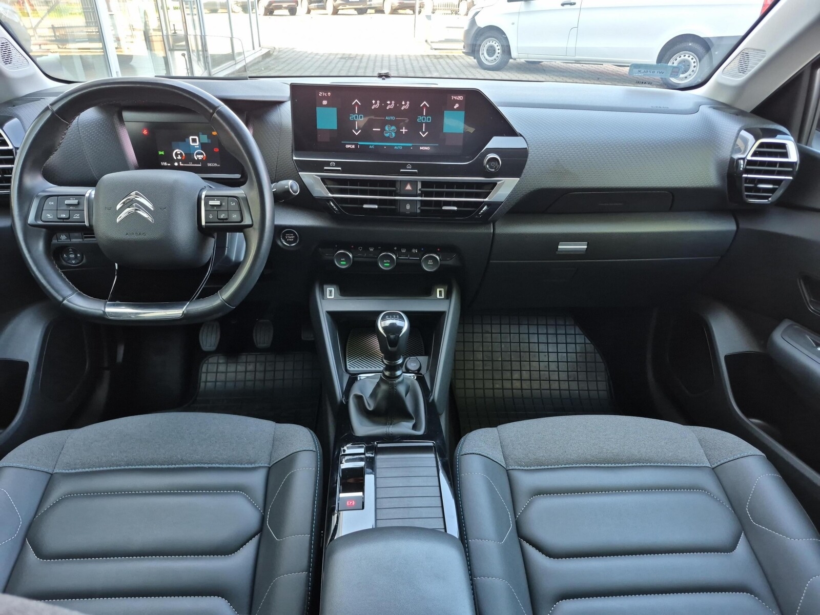 Citroën C4