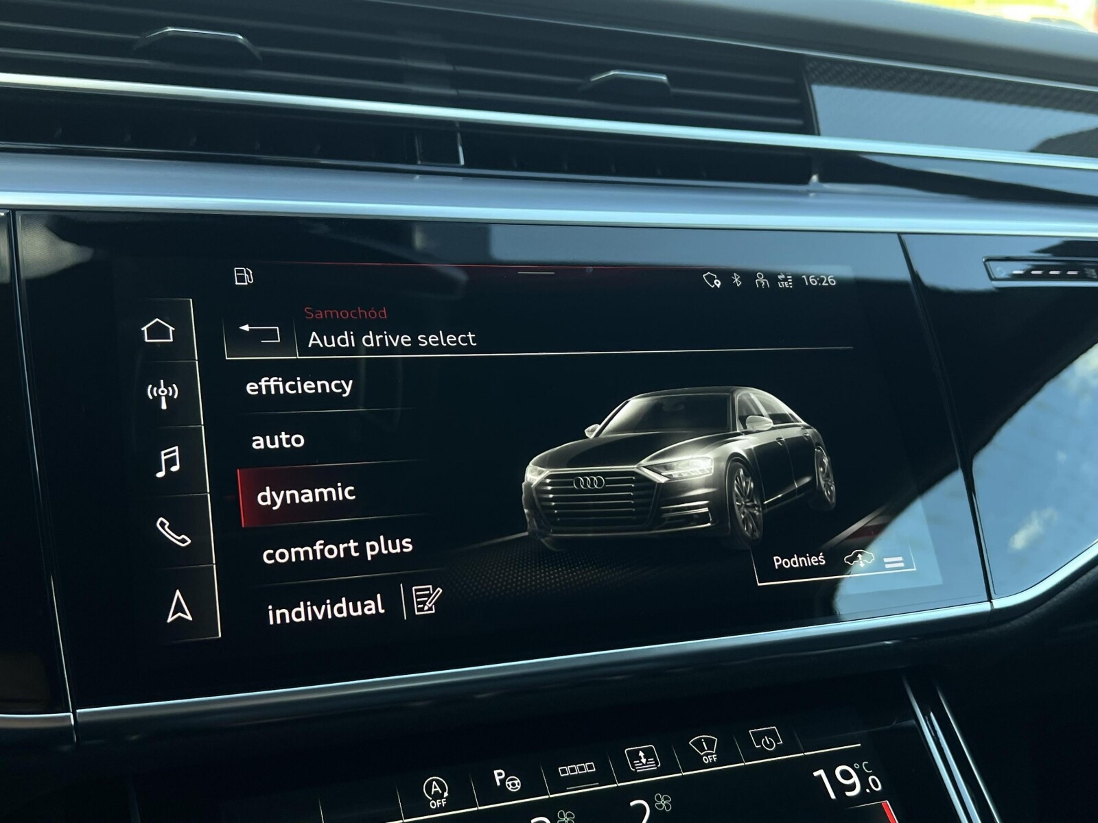 Audi S8 TFSI