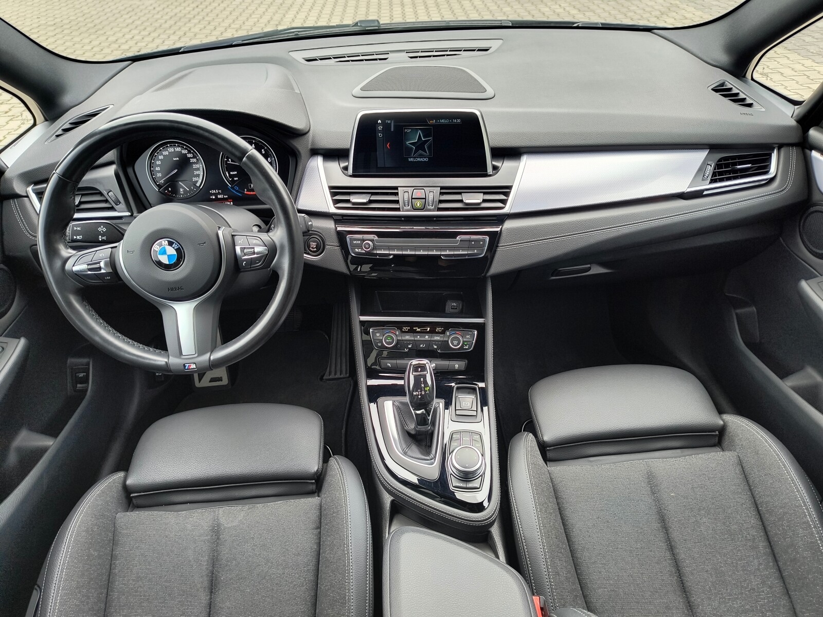 BMW 218