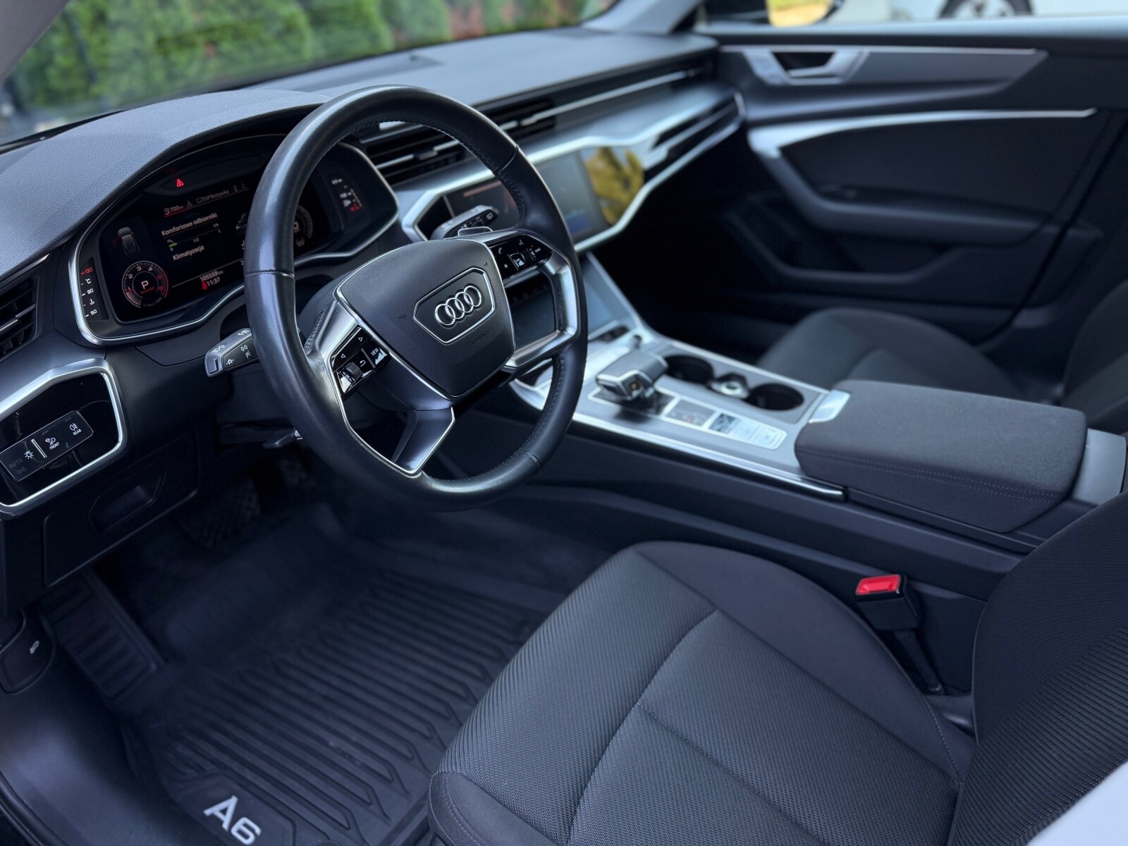 Audi A6 Avant