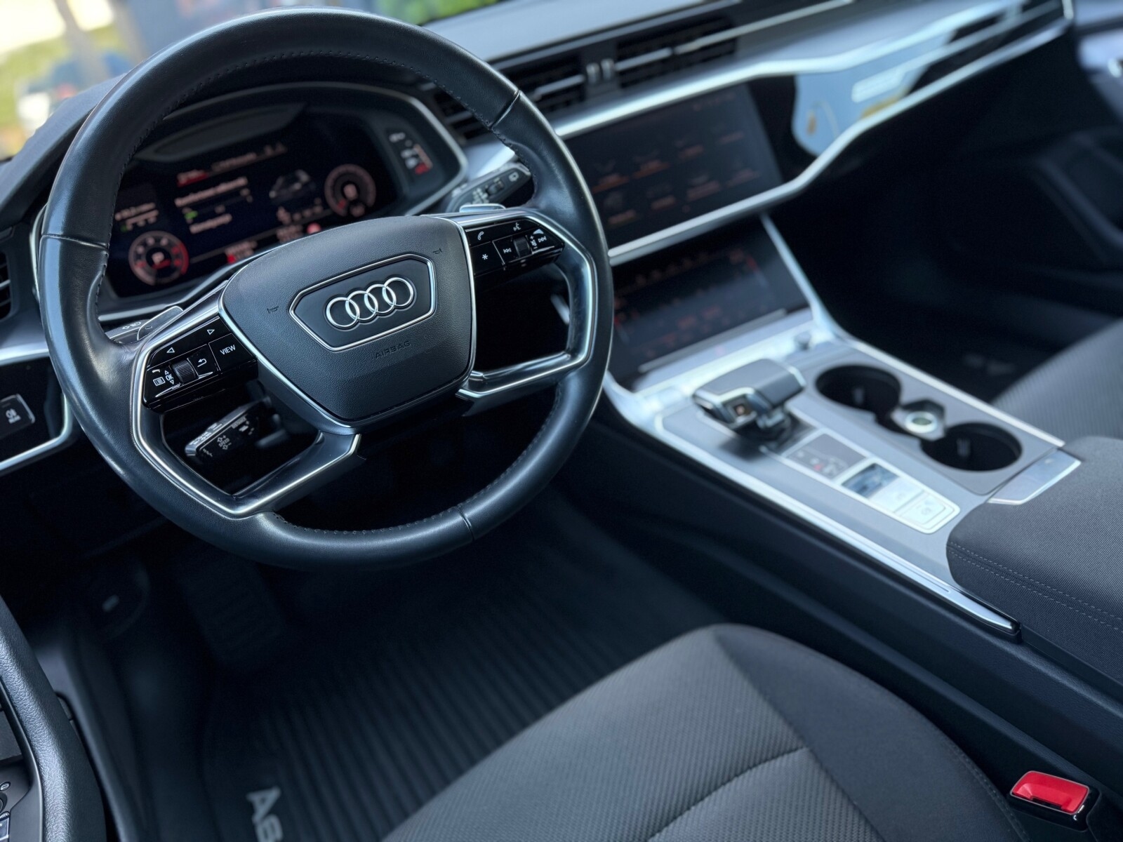 Audi A6 Avant