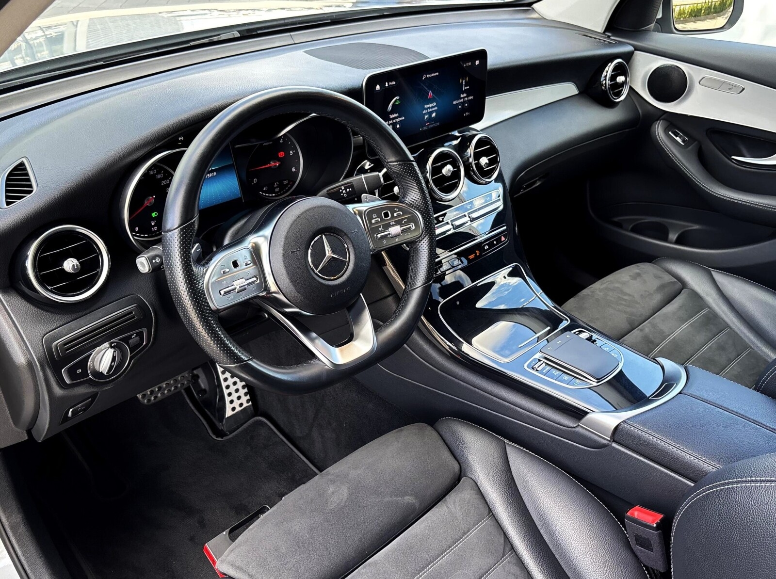 Mercedes-Benz GLC 200