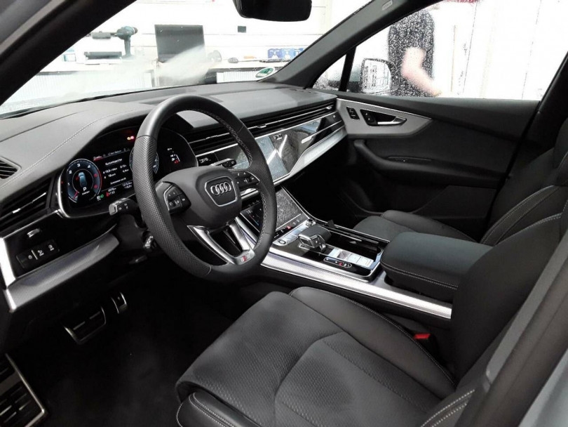 Audi Q7 2025