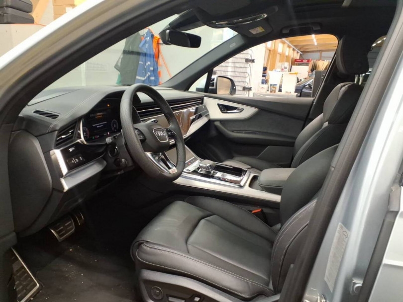 Audi Q7 2024