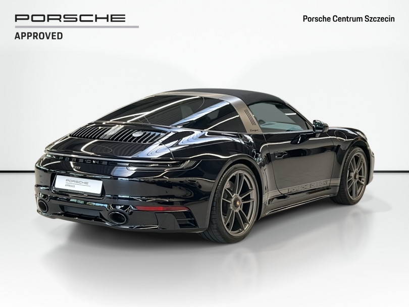 Porsche 911 2023