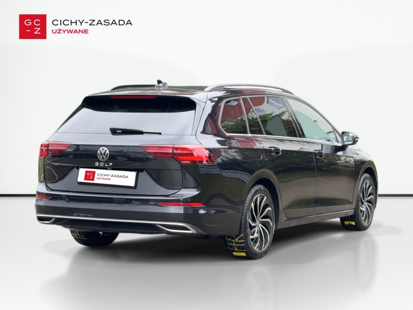 Volkswagen Golf 2021