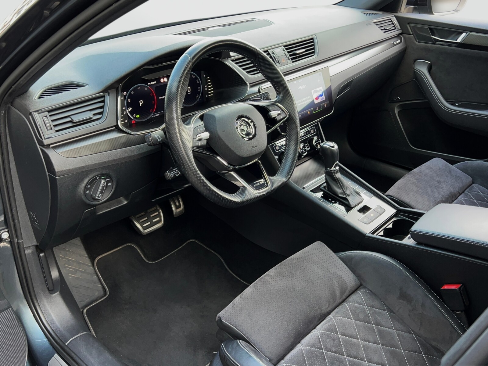 Škoda Superb