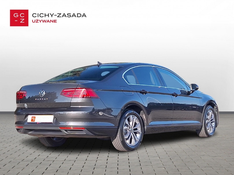 Volkswagen Passat 2021