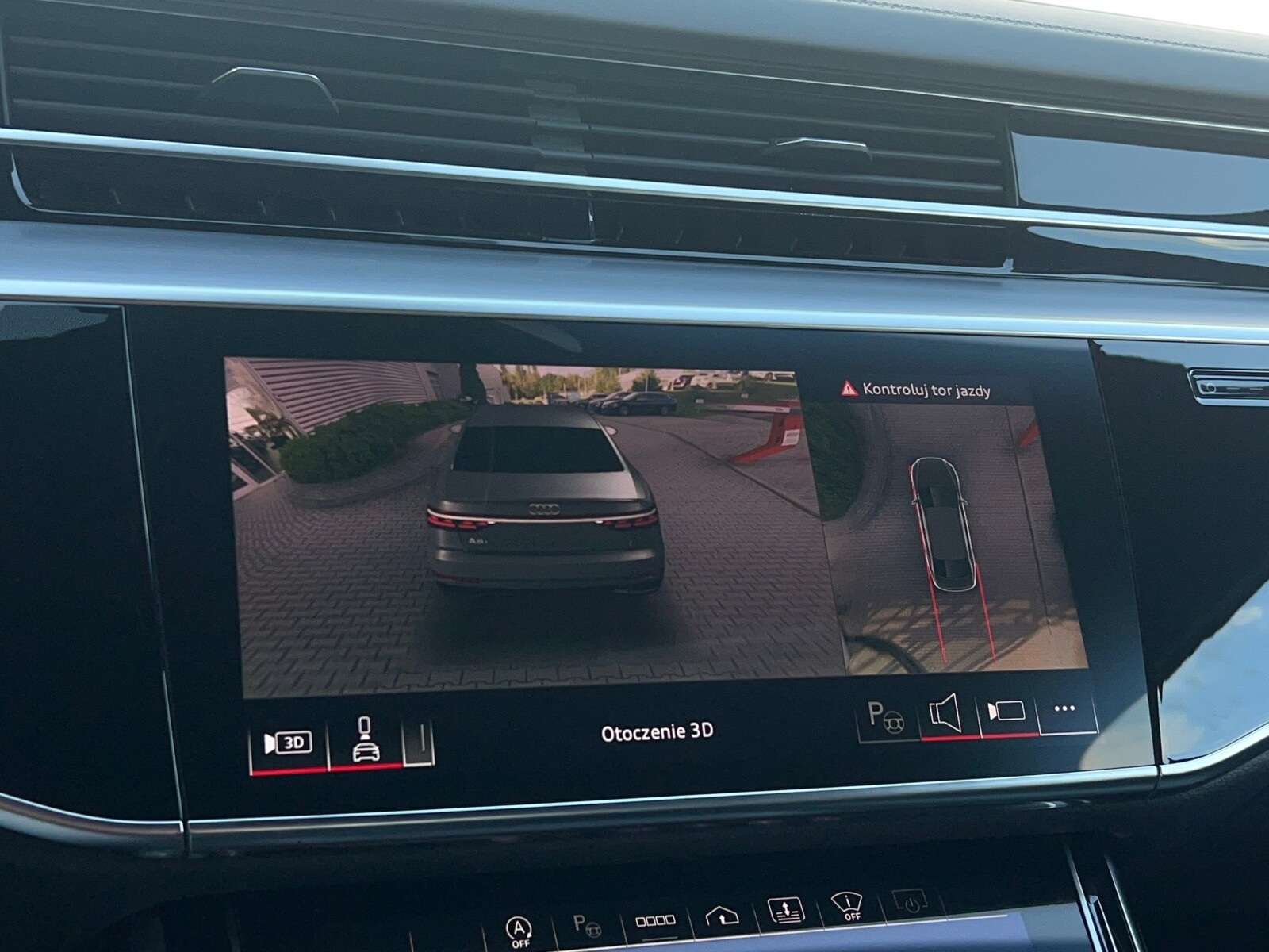 Audi A8 L
