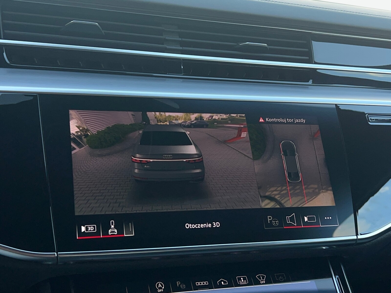 Audi A8 L