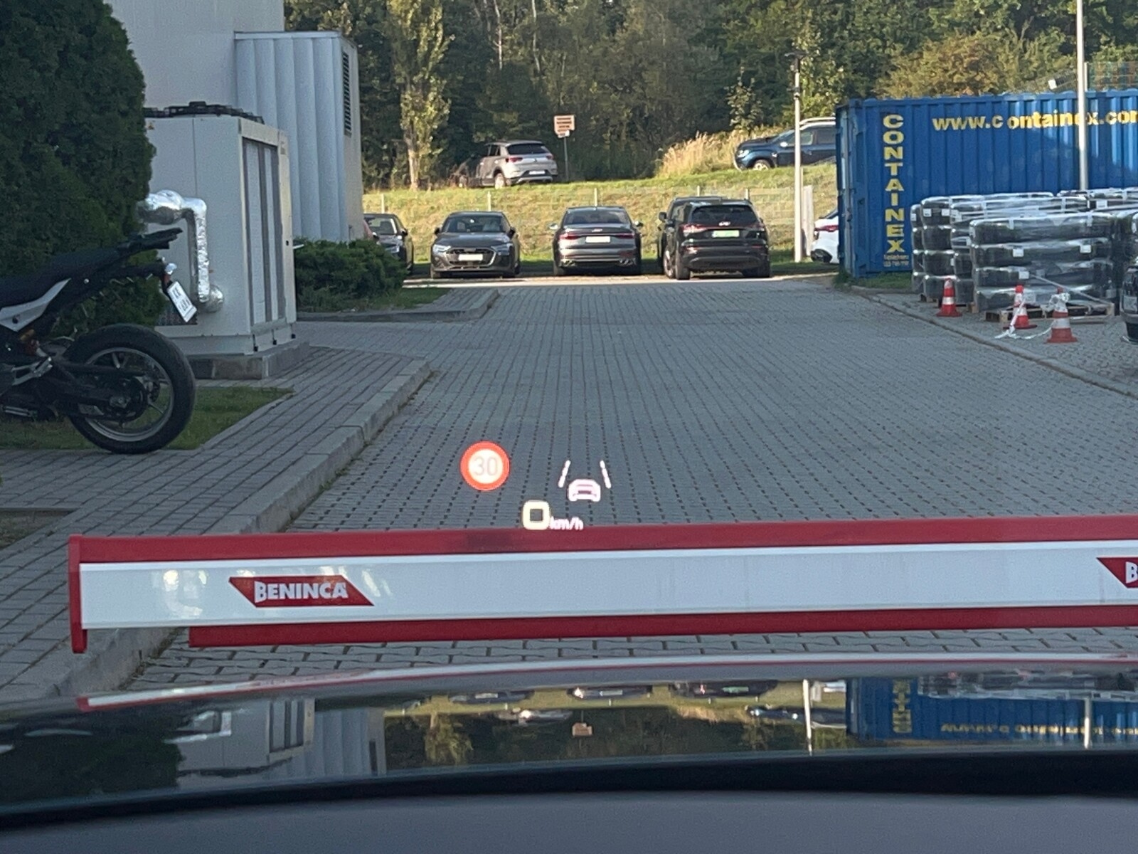 Audi A8 L