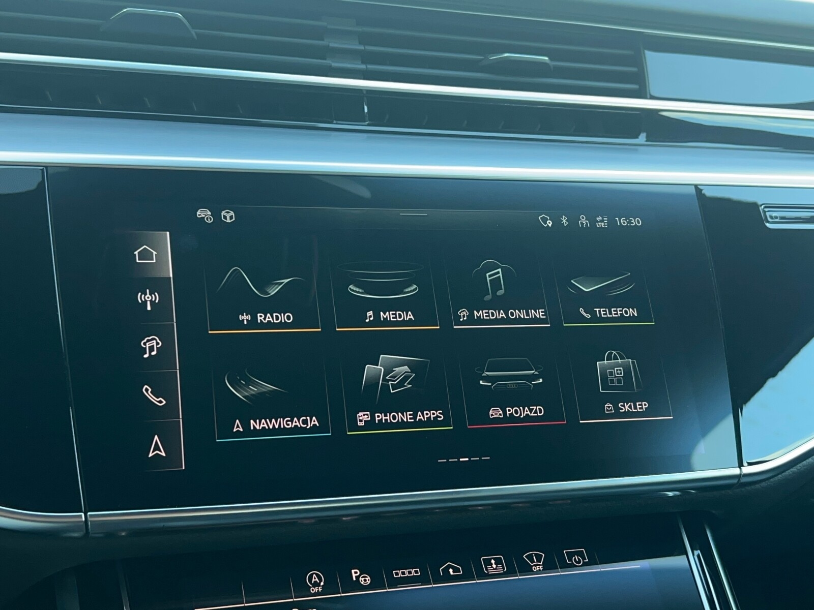Audi A8 L
