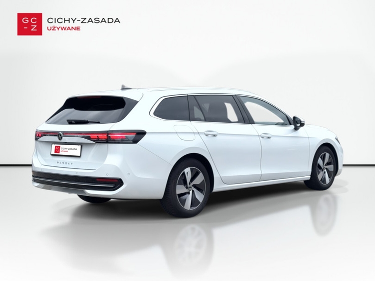 Volkswagen Passat 2025