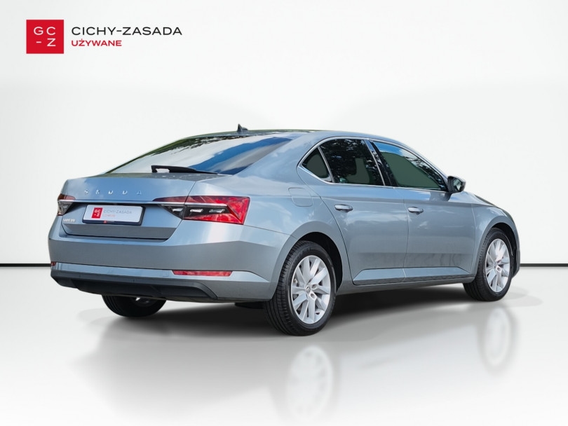 Škoda Superb 2021