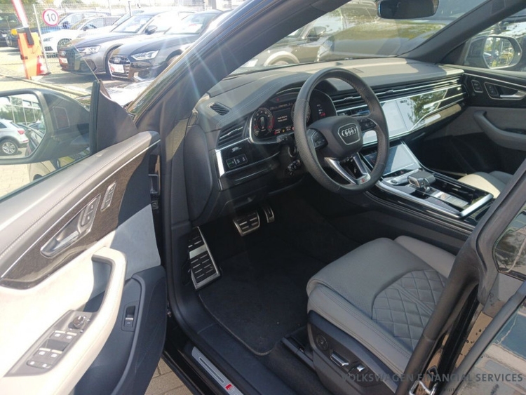 Audi Q8 2022