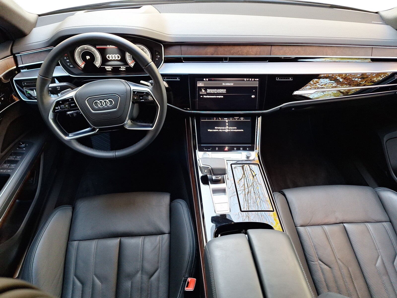 Audi A8 L