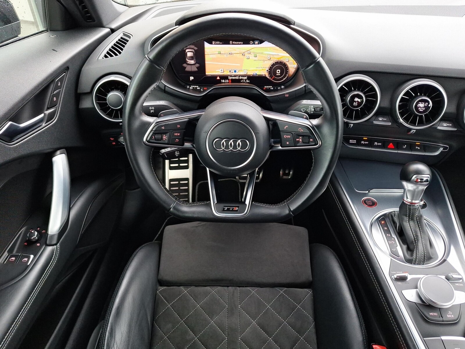 Audi TT S