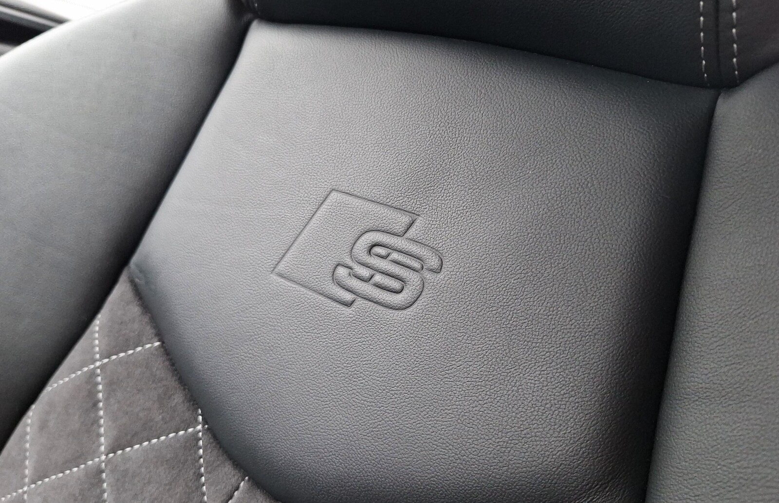 Audi TT S