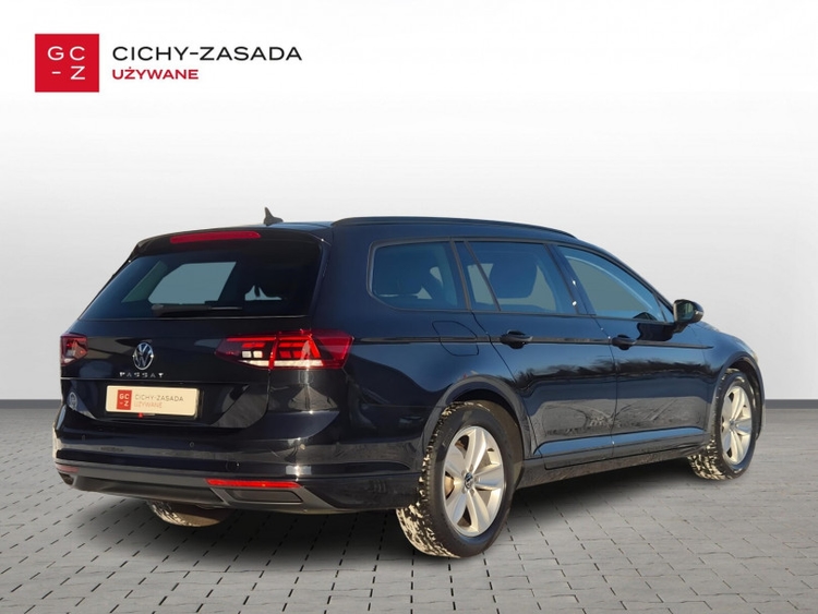 Volkswagen Passat 2022