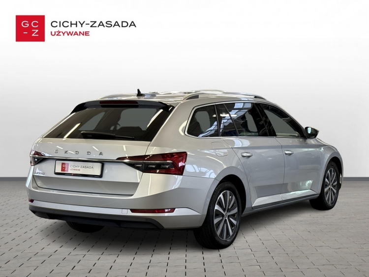 Škoda Superb Combi 2022