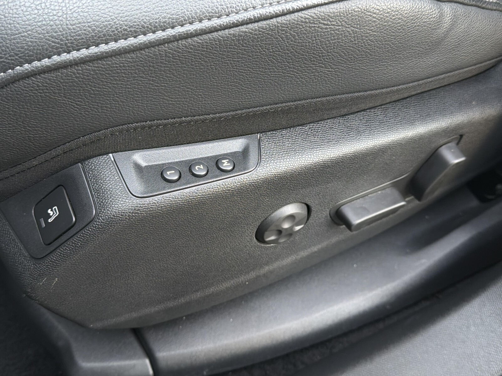 DS Automobiles DS 7 Crossback