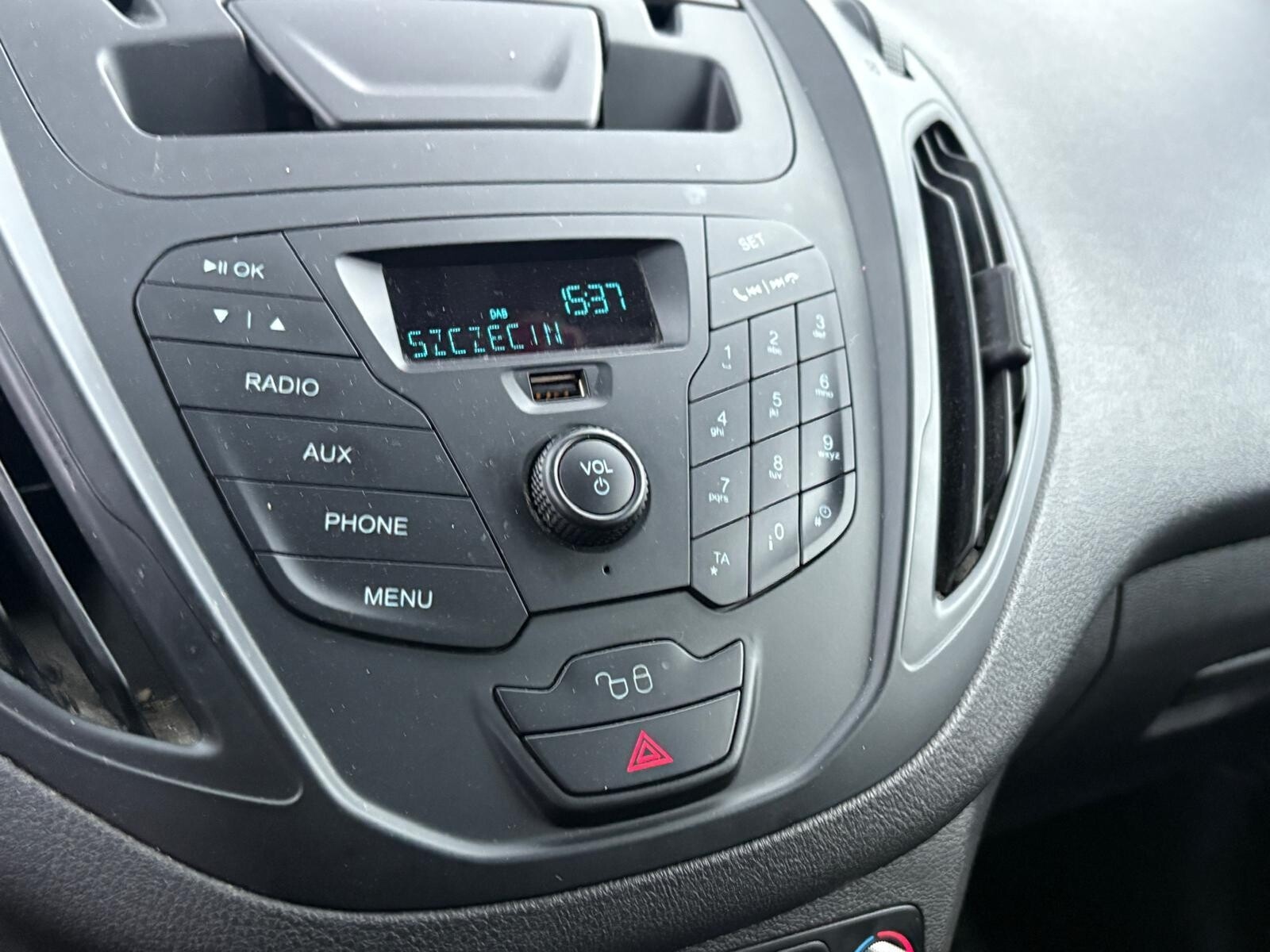 Ford Transit Courier