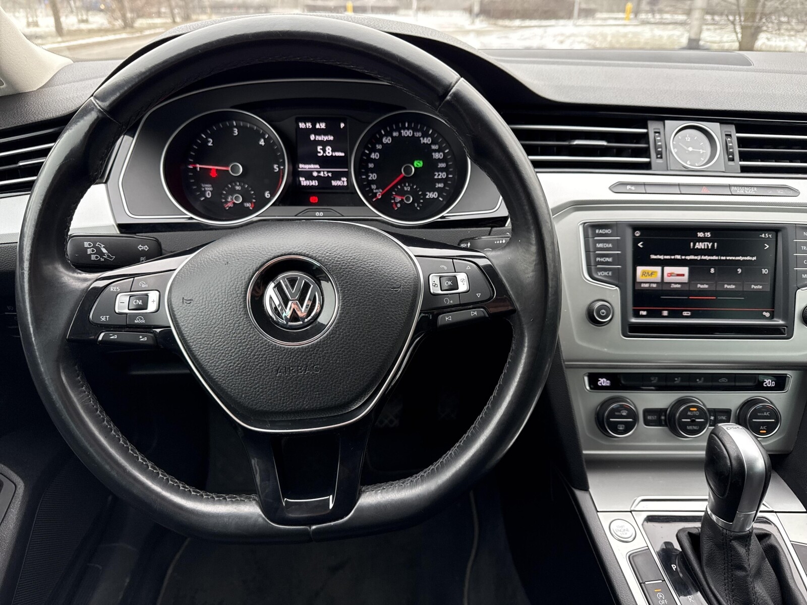 Volkswagen Passat