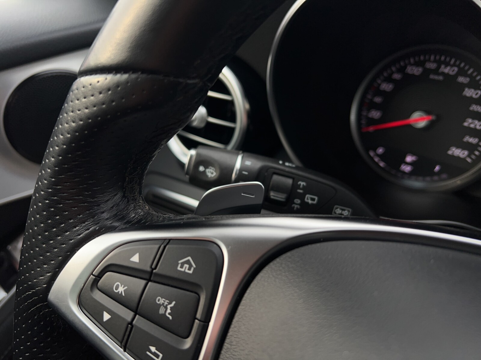 Mercedes-Benz GLC 250