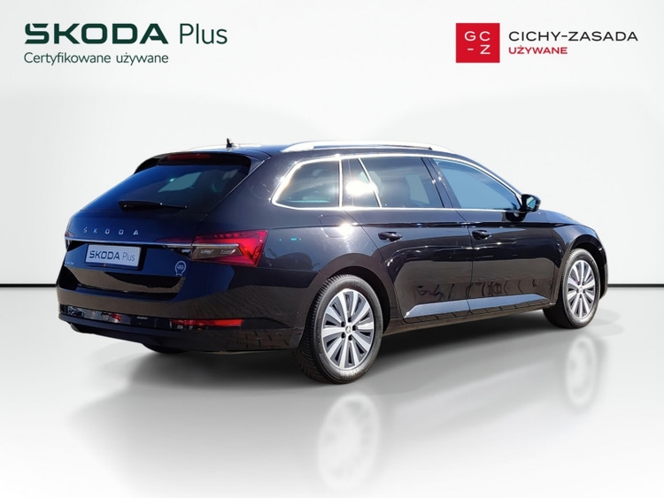Škoda Superb 2022