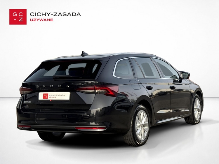 Škoda Octavia Combi 2024