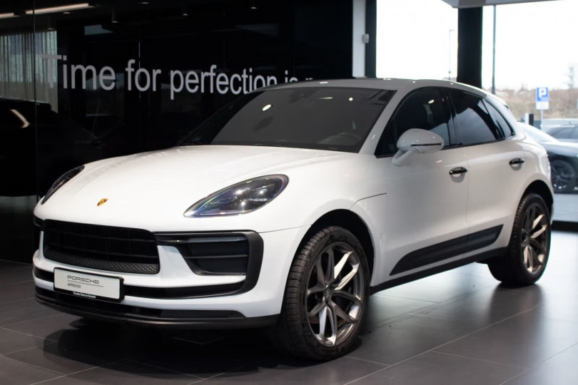 Porsche Macan 2021