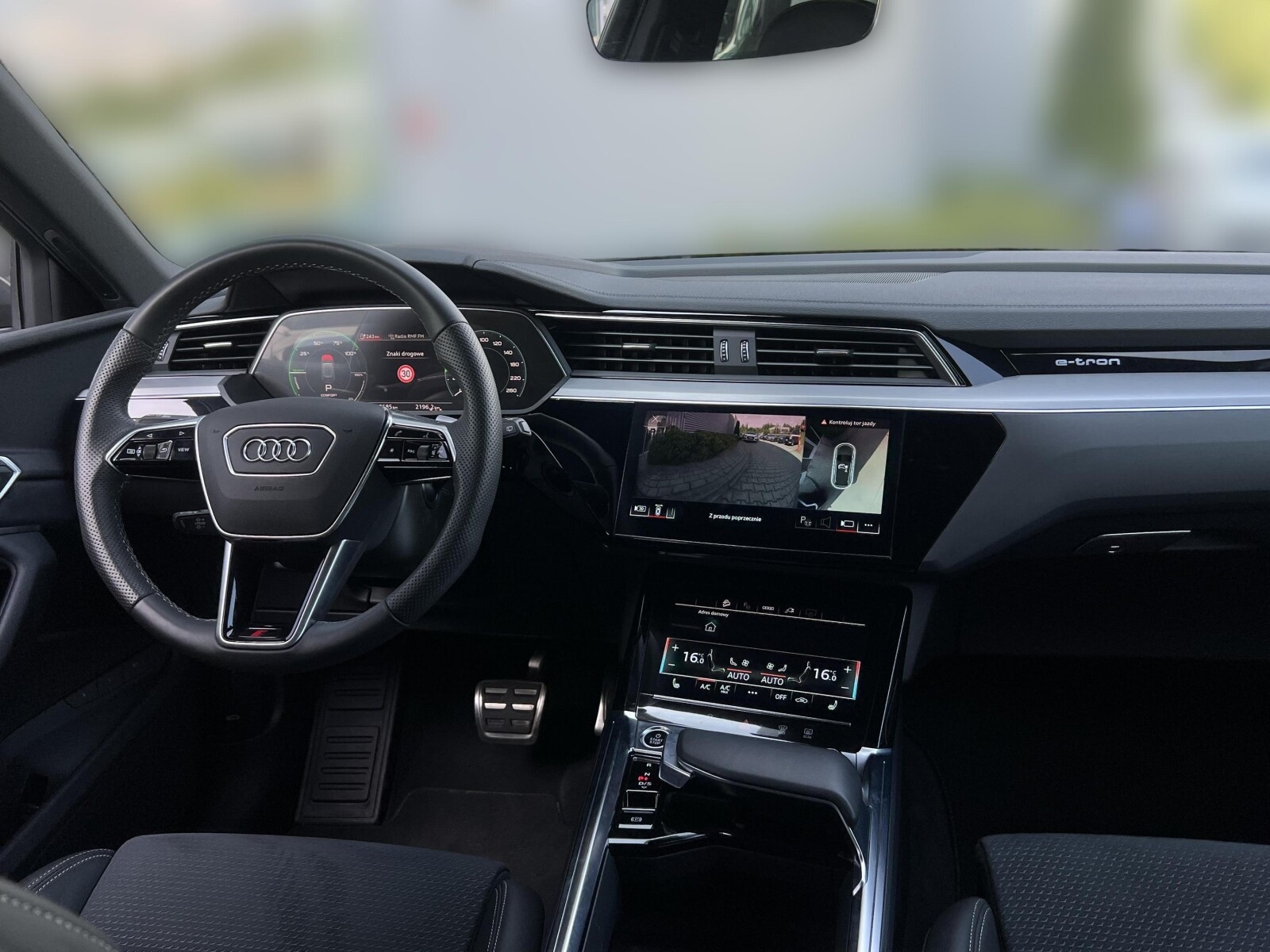 Audi Q8 e-tron